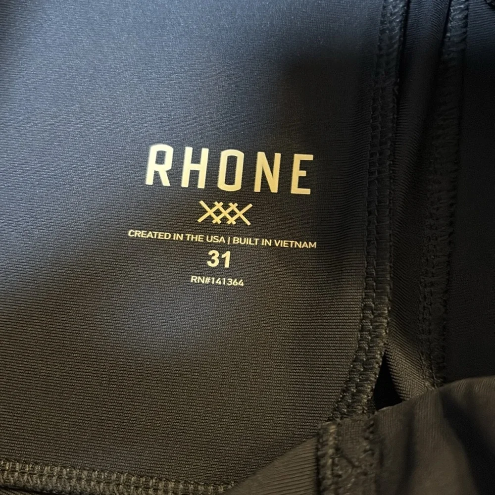 Rhône commuter slim pants in navy 31” - elevated performance work pant